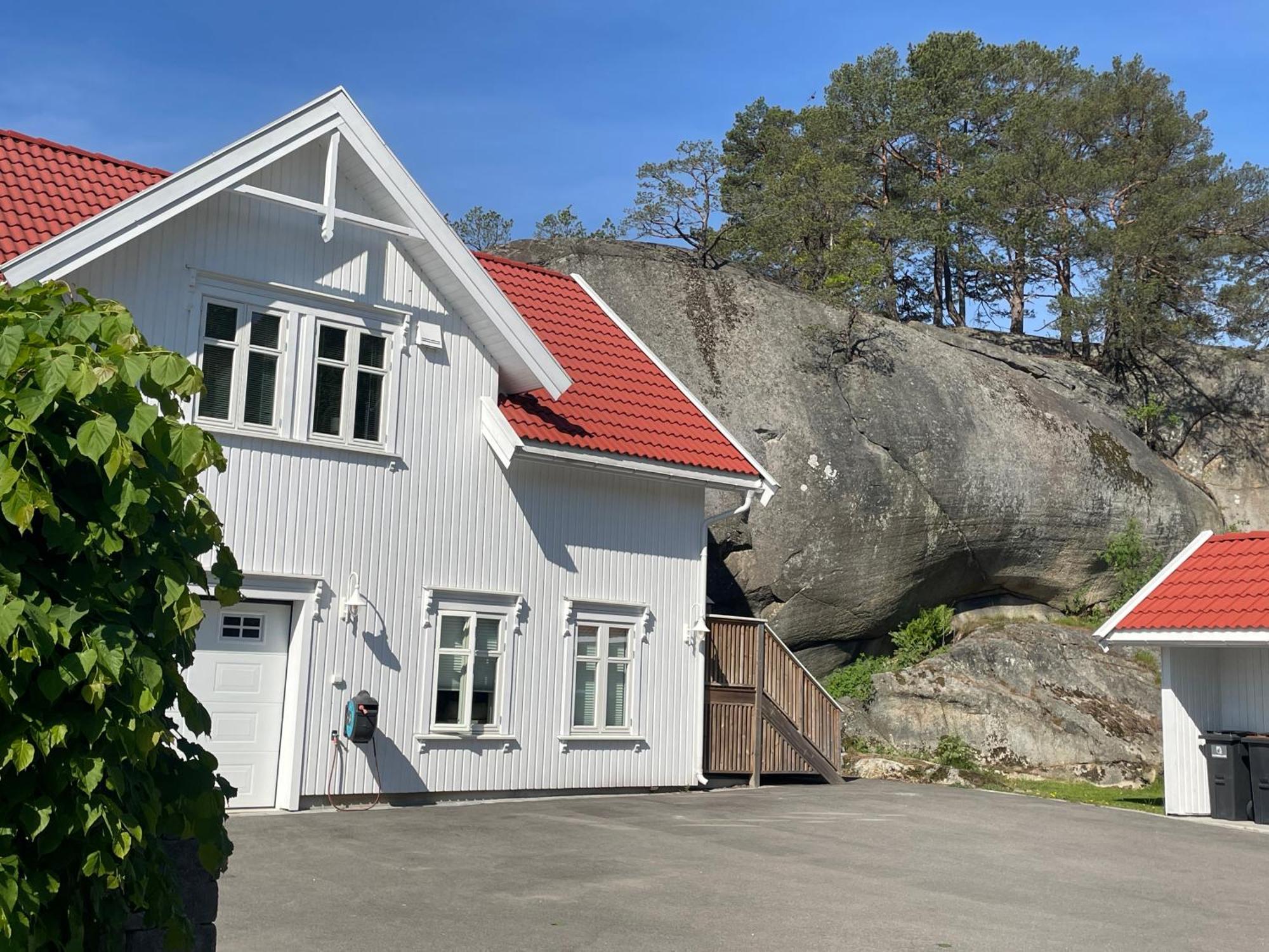 Apartment At Ranvik Near City Center - Parking Available Sandefjord Exterior photo