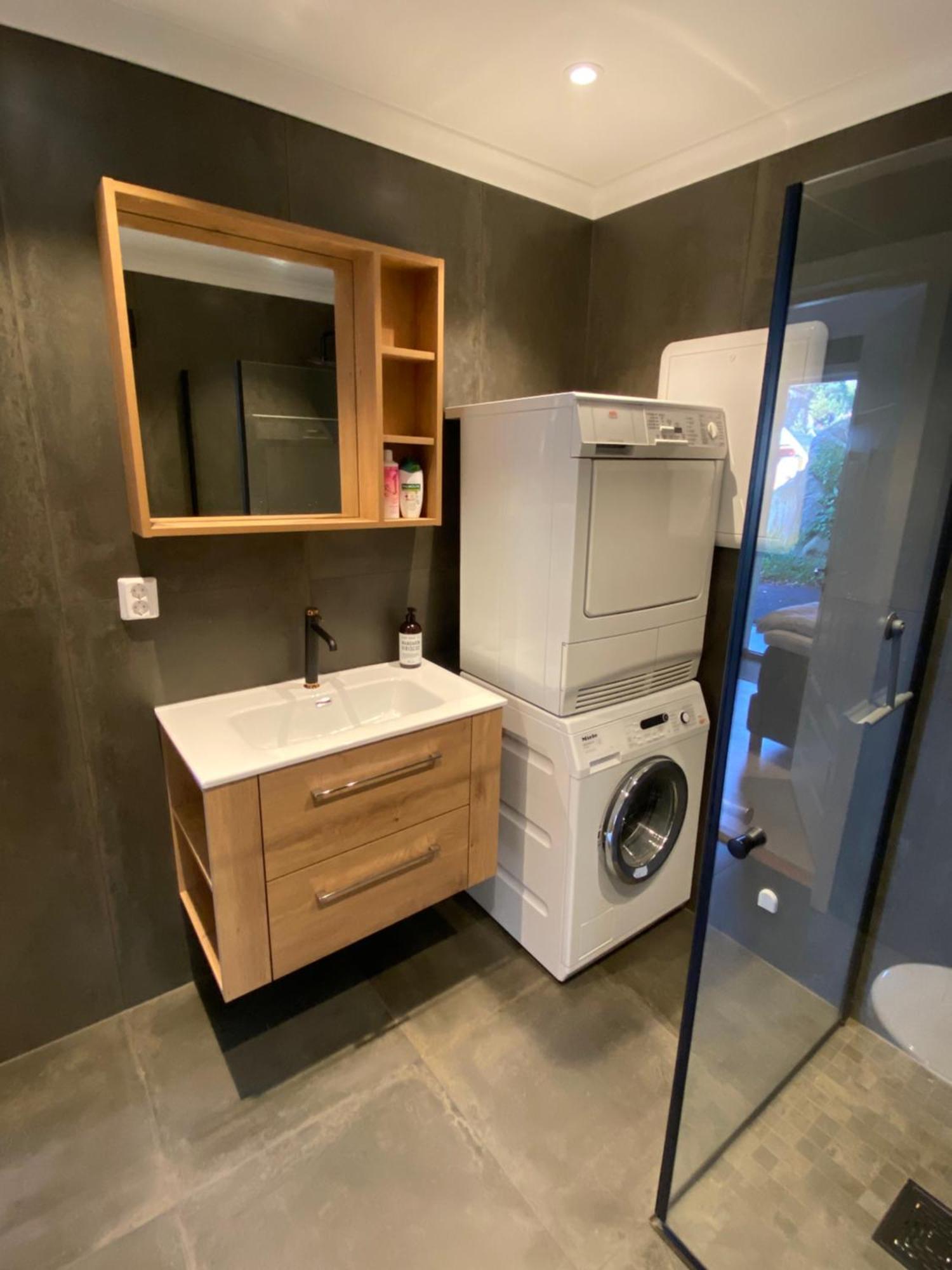 Apartment At Ranvik Near City Center - Parking Available Sandefjord Exterior photo