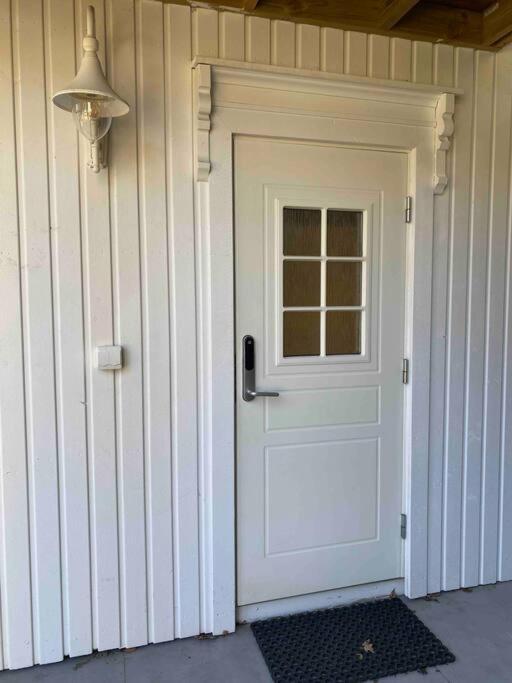 Apartment At Ranvik Near City Center - Parking Available Sandefjord Exterior photo